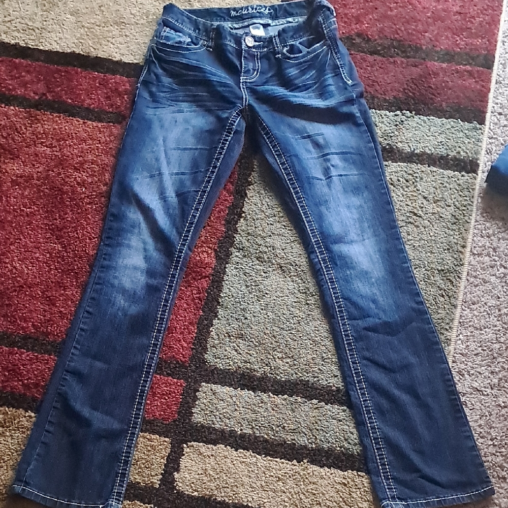 (52) Maurices Jeans